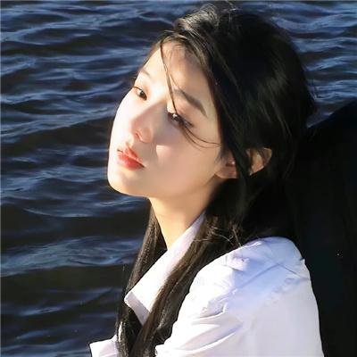 32颗药丸：我姐姐的自杀